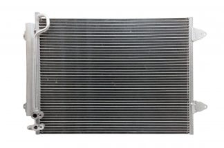 COND.V.W.PASSAT VII 1.9  610 x 445